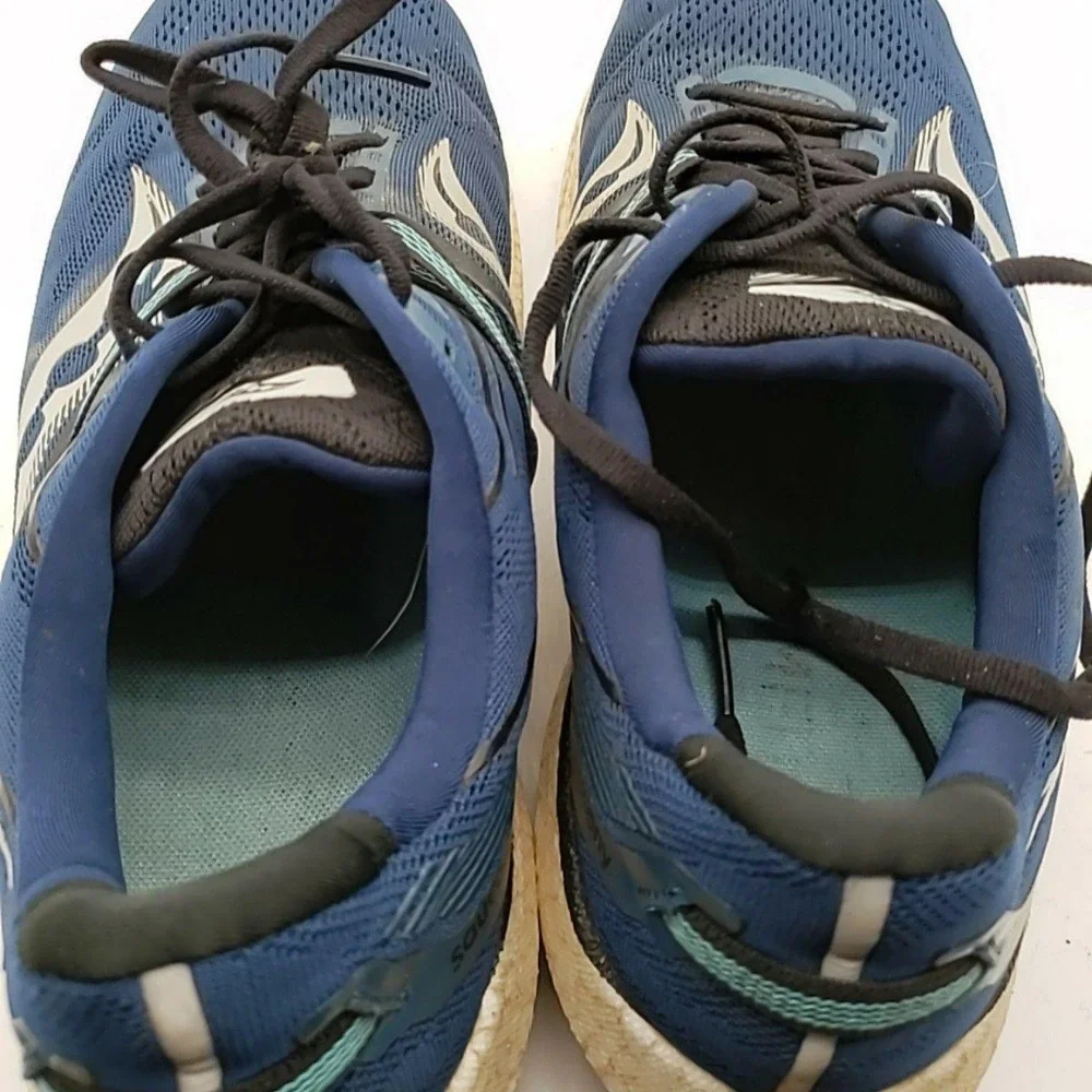 Saucony Running Shoes Mens Size 10.5 Blue Cushioned Running Sneakers S20760-21